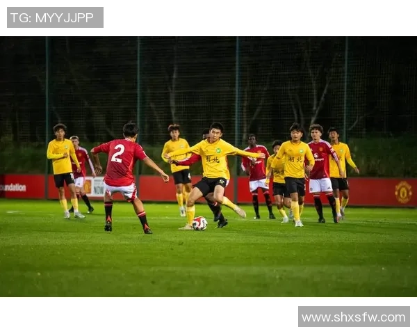 重庆足球队心理素质提升显著创新高助力球队发展与竞争力增强